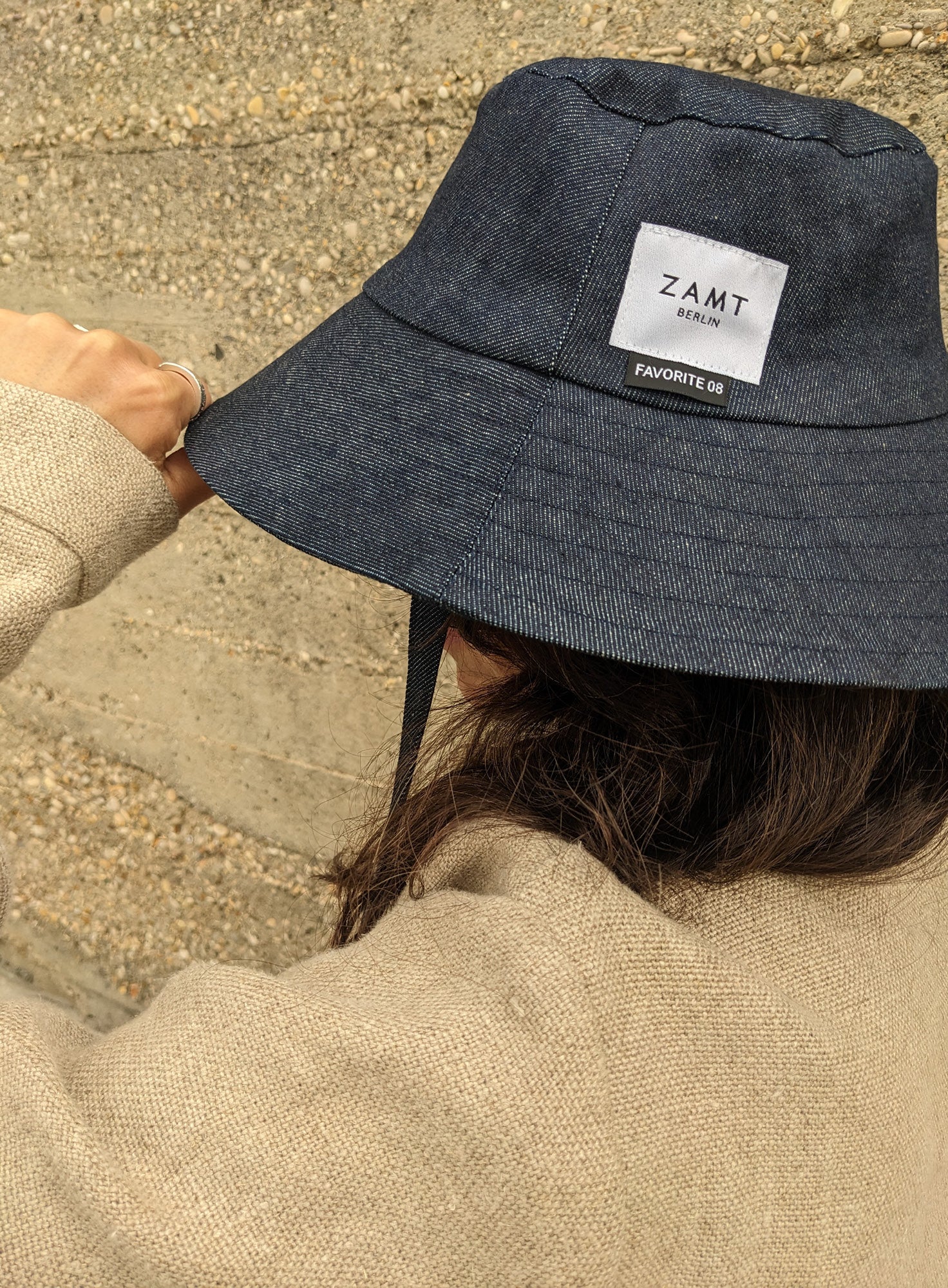 FAVORITE 08 |  DENIM BUCKET HAT