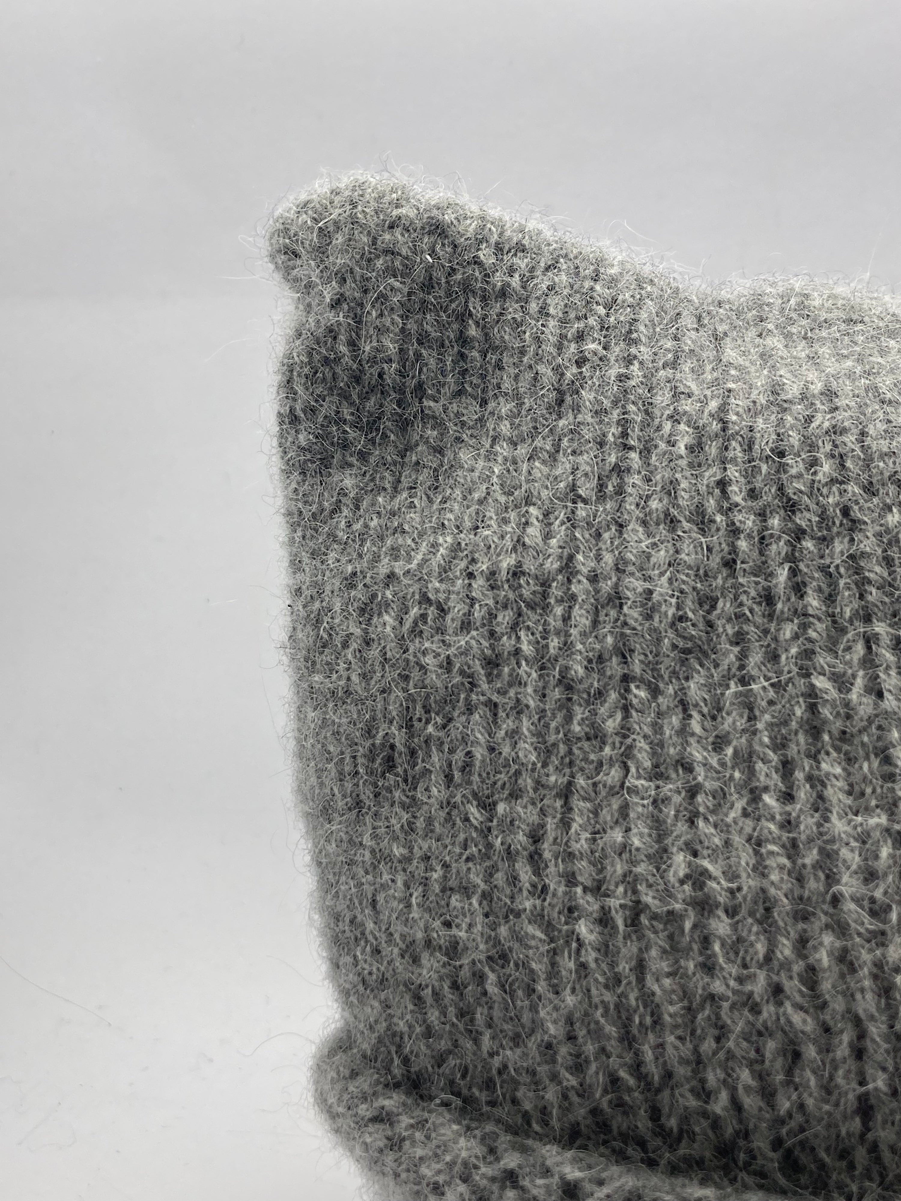 CAT BEANIE | LIGHT GREY