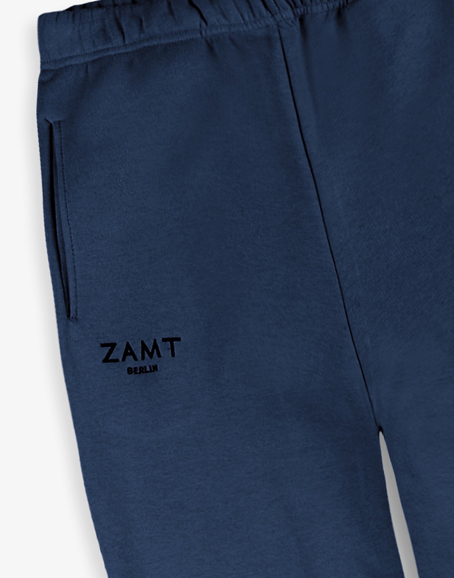 FAVORITE_03_SWEATPANTS_NAVY_Designed_in_Berlin_Made_to_last_Handmade_in_Poland.